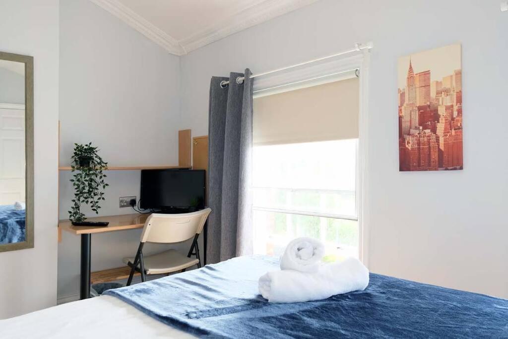 Seymour Townhouse By Serviced Living Ливърпул Екстериор снимка